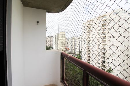 Apartamento para alugar com 140m², 4 quartos e 2 vagasVaranda da Suíte