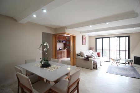 Apartamento para alugar com 140m², 4 quartos e 2 vagasSala