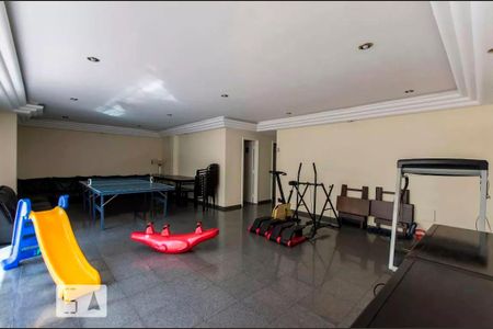 Apartamento para alugar com 140m², 4 quartos e 2 vagasÁrea comum - Salão de festas