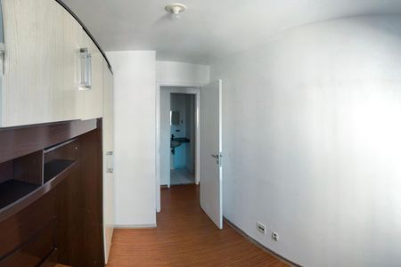 Quarto 1 de apartamento para alugar com 3 quartos, 64m² em Vila Suzana, São Paulo