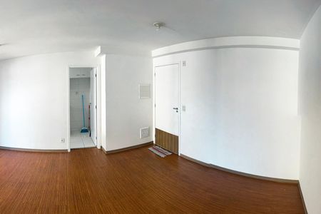 Sala de apartamento para alugar com 3 quartos, 64m² em Vila Suzana, São Paulo