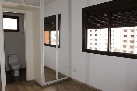 Apartamento para alugar com 360m², 2 quartos e 4 vagasCloset da Suíte