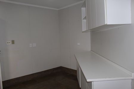 Apartamento para alugar com 360m², 2 quartos e 4 vagasDespensa