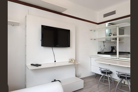 Sala de apartamento à venda com 1 quarto, 41m² em Jardim Paulista, São Paulo