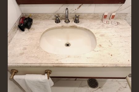 Apartamento à venda com 41m², 1 quarto e 1 vaga Apartamento à venda com 41m², 1 quarto e 1 vagaBanheiro