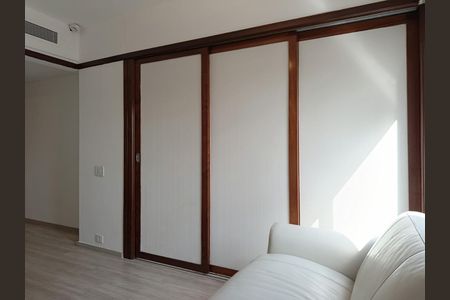 Apartamento à venda com 41m², 1 quarto e 1 vaga Apartamento à venda com 41m², 1 quarto e 1 vagaSala