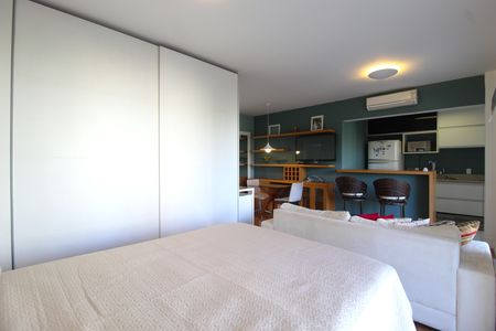 Apartamento à venda com 50m², 1 quarto e 1 vagaSala/Quarto