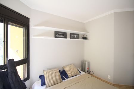 Apartamento à venda com 243m², 4 quartos e 4 vagasQuarto
