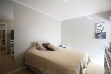 Apartamento à venda com 243m², 4 quartos e 4 vagasSuíte 2