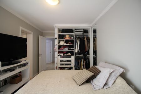 Apartamento à venda com 243m², 4 quartos e 4 vagasSuíte 2