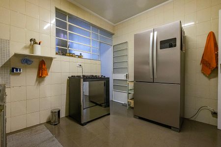 Apartamento para alugar com 70m², 2 quartos e 1 vaga Apartamento para alugar com 70m², 2 quartos e 1 vagaCozinha