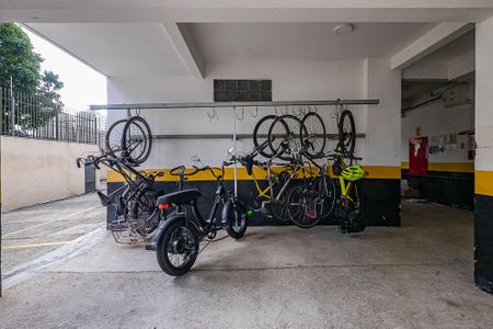 Apartamento para alugar com 70m², 2 quartos e 1 vaga Apartamento para alugar com 70m², 2 quartos e 1 vagaBicicletário