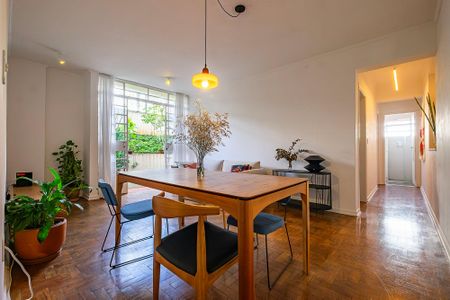 Apartamento para alugar com 70m², 2 quartos e 1 vaga Apartamento para alugar com 70m², 2 quartos e 1 vagaSala