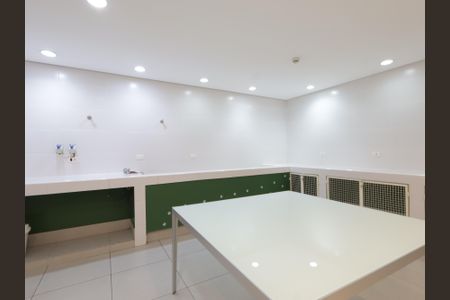 Apartamento para alugar com 38m², 1 quarto e 1 vagaÁrea comum