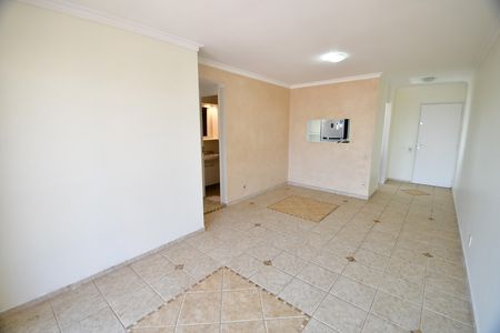 Sala de apartamento para alugar com 3 quartos, 80m² em Nova Campinas, Campinas