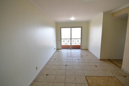 Sala de apartamento para alugar com 3 quartos, 80m² em Nova Campinas, Campinas