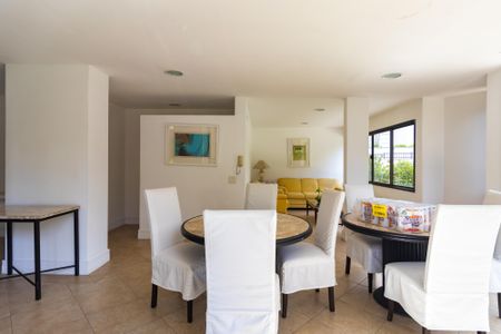 Apartamento à venda com 100m², 3 quartos e 2 vagasÁrea comum