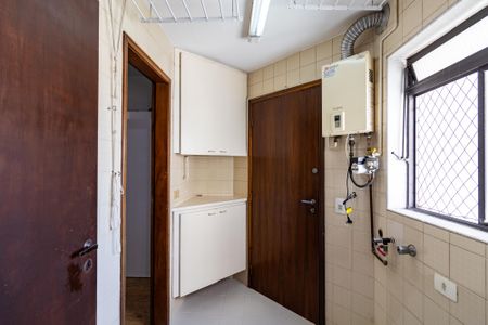 Apartamento à venda com 100m², 3 quartos e 2 vagasÁrea de serviço