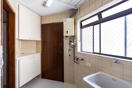 Apartamento à venda com 100m², 3 quartos e 2 vagasÁrea de serviço