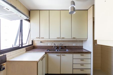 Apartamento à venda com 100m², 3 quartos e 2 vagasCozinha