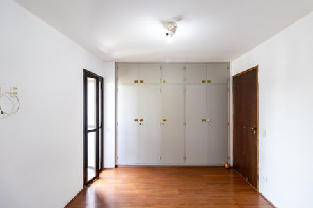 Apartamento à venda com 100m², 3 quartos e 2 vagasSuíte