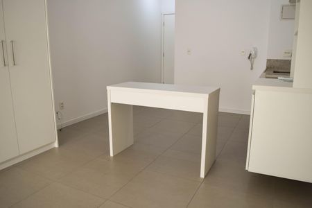 Apartamento para alugar com 33m², 1 quarto e 1 vagaStudio