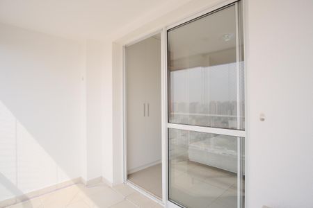 Varanda de kitnet/studio para alugar com 1 quarto, 33m² em Vila Gomes Cardim, São Paulo