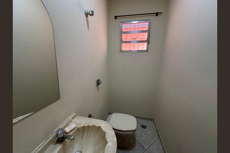 Casa para alugar com 135m², 3 quartos e 2 vagasLavabo