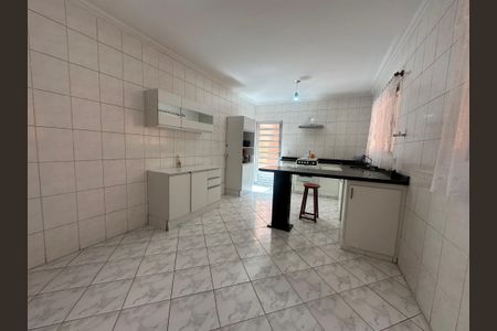 Casa para alugar com 135m², 3 quartos e 2 vagasCozinha