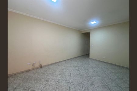 Casa para alugar com 135m², 3 quartos e 2 vagasSala