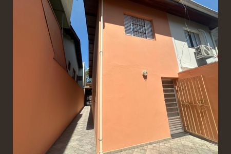 Casa para alugar com 135m², 3 quartos e 2 vagasQuintal