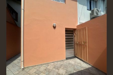 Casa para alugar com 135m², 3 quartos e 2 vagasQuintal