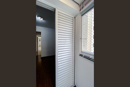 Apartamento para alugar com 60m², 2 quartos e 1 vaga Apartamento para alugar com 60m², 2 quartos e 1 vagaVaranda da Suíte