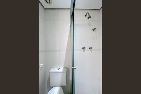 Apartamento para alugar com 60m², 2 quartos e 1 vaga Apartamento para alugar com 60m², 2 quartos e 1 vagaBanheiro social