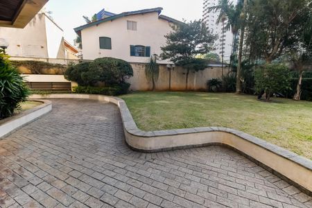 Apartamento para alugar com 540m², 5 quartos e 4 vagas Apartamento para alugar com 540m², 5 quartos e 4 vagasÁrea comum