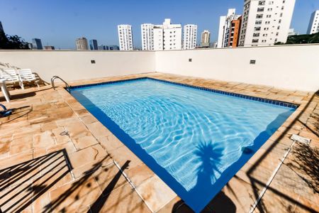 Apartamento para alugar com 540m², 5 quartos e 4 vagas Apartamento para alugar com 540m², 5 quartos e 4 vagasÁrea comum - Piscina