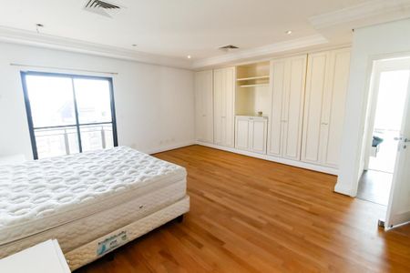 Apartamento para alugar com 540m², 5 quartos e 4 vagas Apartamento para alugar com 540m², 5 quartos e 4 vagasSuíte 4