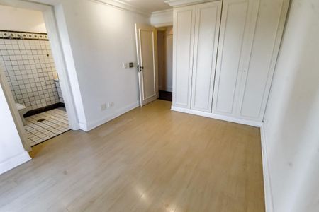 Apartamento para alugar com 540m², 5 quartos e 4 vagas Apartamento para alugar com 540m², 5 quartos e 4 vagasSuíte 1