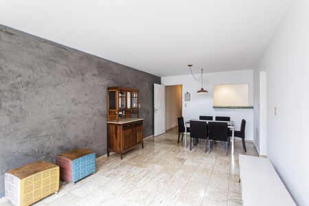 Apartamento para alugar com 90m², 2 quartos e 1 vagaSala