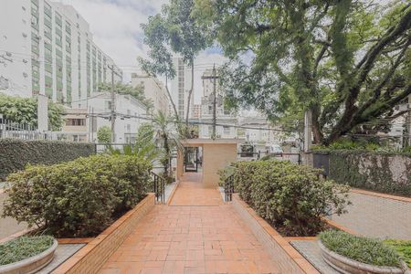 Apartamento para alugar com 115m², 2 quartos e 1 vaga Apartamento para alugar com 115m², 2 quartos e 1 vagaEntrada