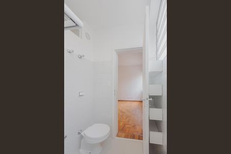 Apartamento para alugar com 115m², 2 quartos e 1 vaga Apartamento para alugar com 115m², 2 quartos e 1 vagaBanheiro da Suíte