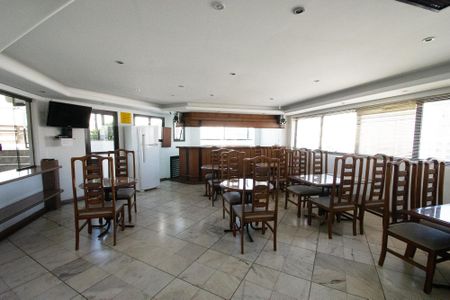 Studio para alugar com 55m², 2 quartos e 2 vagas Studio para alugar com 55m², 2 quartos e 2 vagasÁrea comum - Salão de festas