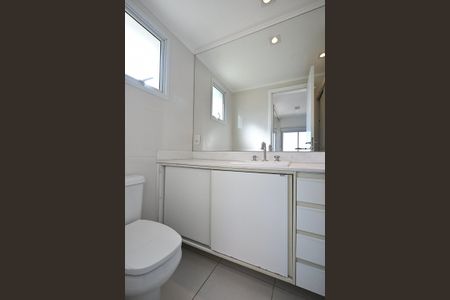 Apartamento à venda com 120m², 2 quartos e 2 vagasBanheiro Suíte 