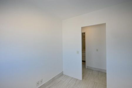 Apartamento à venda com 120m², 2 quartos e 2 vagasQuarto