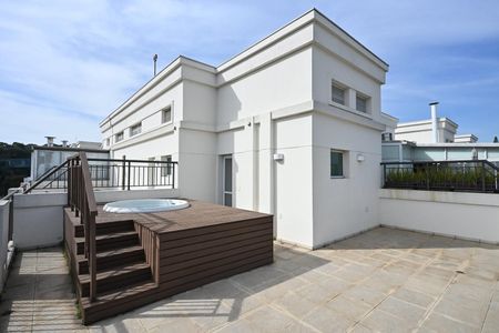 Apartamento à venda com 120m², 2 quartos e 2 vagasCobertura