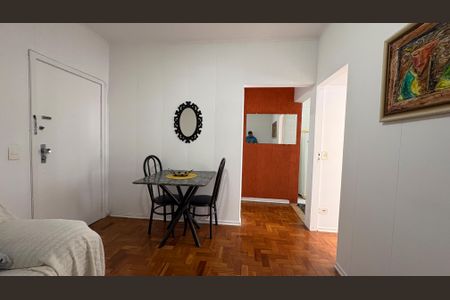 Apartamento à venda com 48m², 1 quarto e sem vaga Apartamento à venda com 48m², 1 quarto e sem vagaSala
