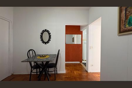 Apartamento à venda com 48m², 1 quarto e sem vaga Apartamento à venda com 48m², 1 quarto e sem vagaSala