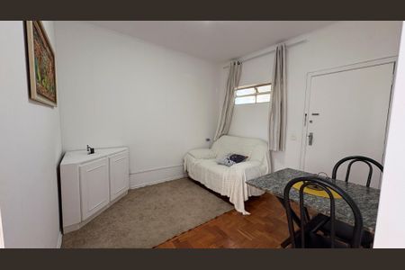 Sala de apartamento para alugar com 1 quarto, 48m² em Liberdade, São Paulo