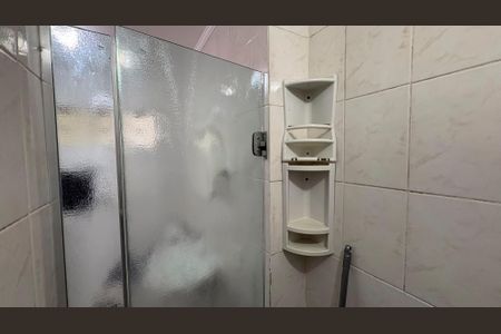 Apartamento à venda com 48m², 1 quarto e sem vaga Apartamento à venda com 48m², 1 quarto e sem vagaBanheiro social
