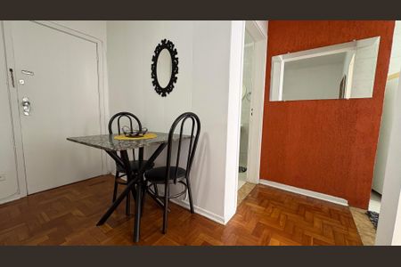 Apartamento à venda com 48m², 1 quarto e sem vaga Apartamento à venda com 48m², 1 quarto e sem vagaSala